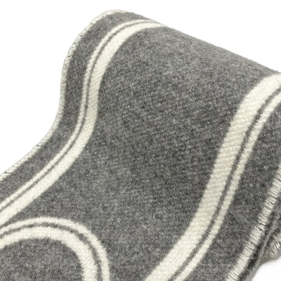 Auth HERMES Gris Flannel / Ivoire Cashmere Scarf - Picture 5 of 5